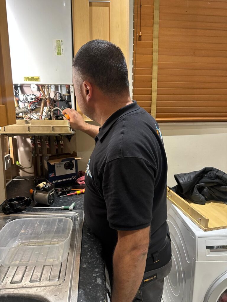 Supplied and fit new Circulating pump