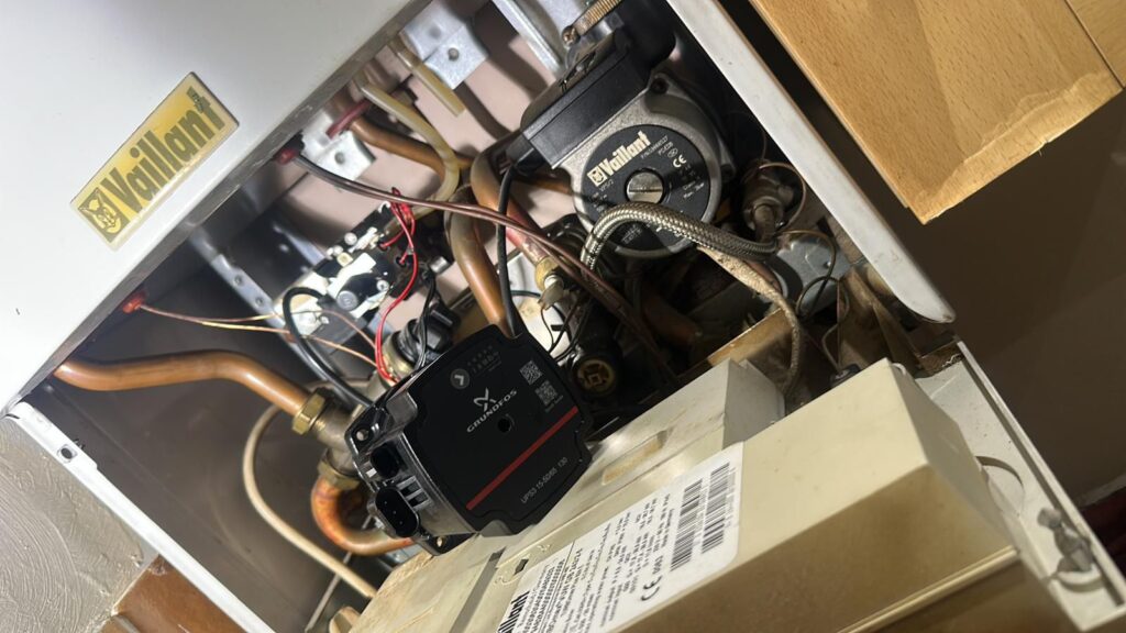 Circulating pump stuck