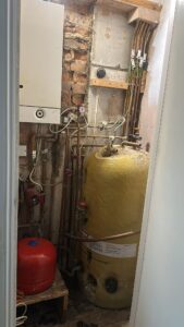 Water Cylinder Repair