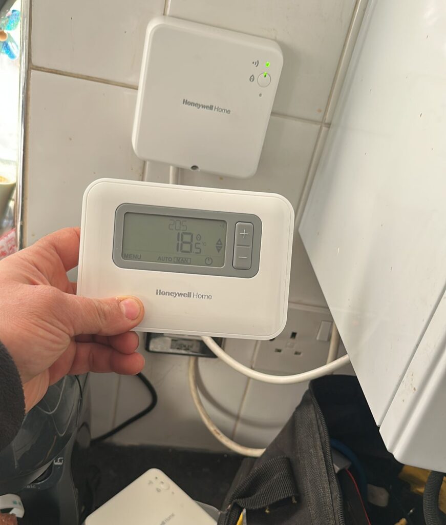 Room thermostat installation